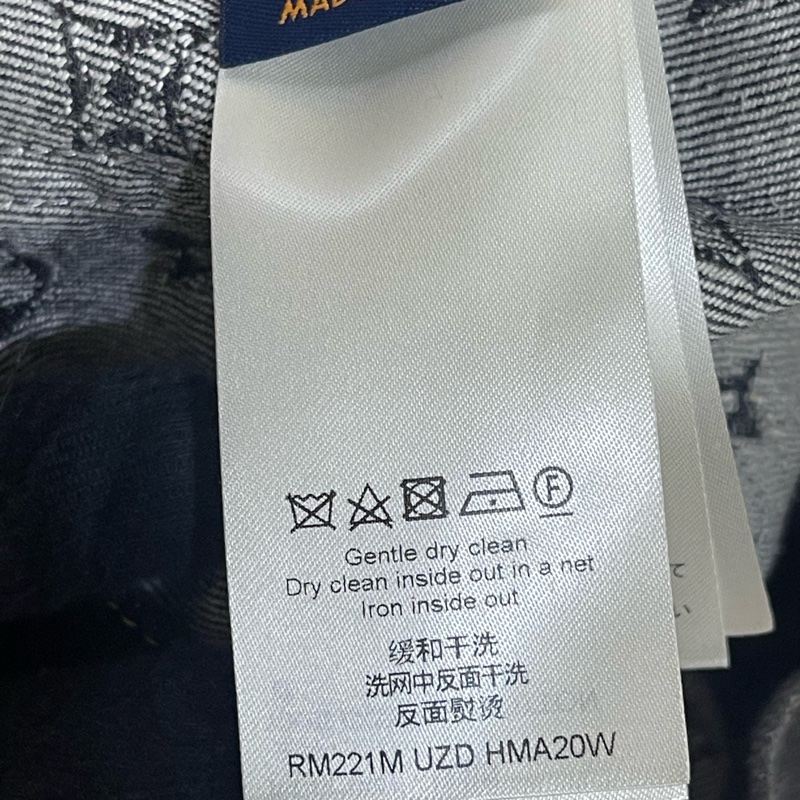 Lv x nigo經典牛仔外套(台灣專櫃購入/配件齊全❣️)-19