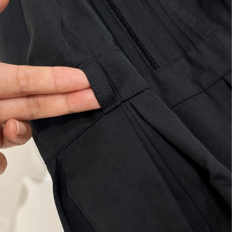 BURBERRY 藍標 深藍拉鍊打摺洋裝-6