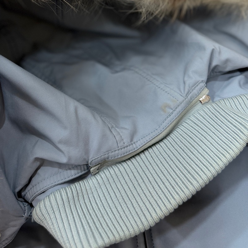 Prada Gore-Tex 連帽 毛領 防水外套 防風外套 夾克 外套-31