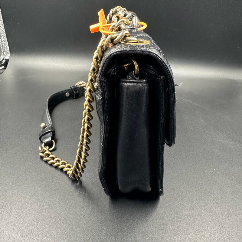 Chanel ·  經典黑金油蠟牛皮孟買鏈條包 中號 全網最低-14