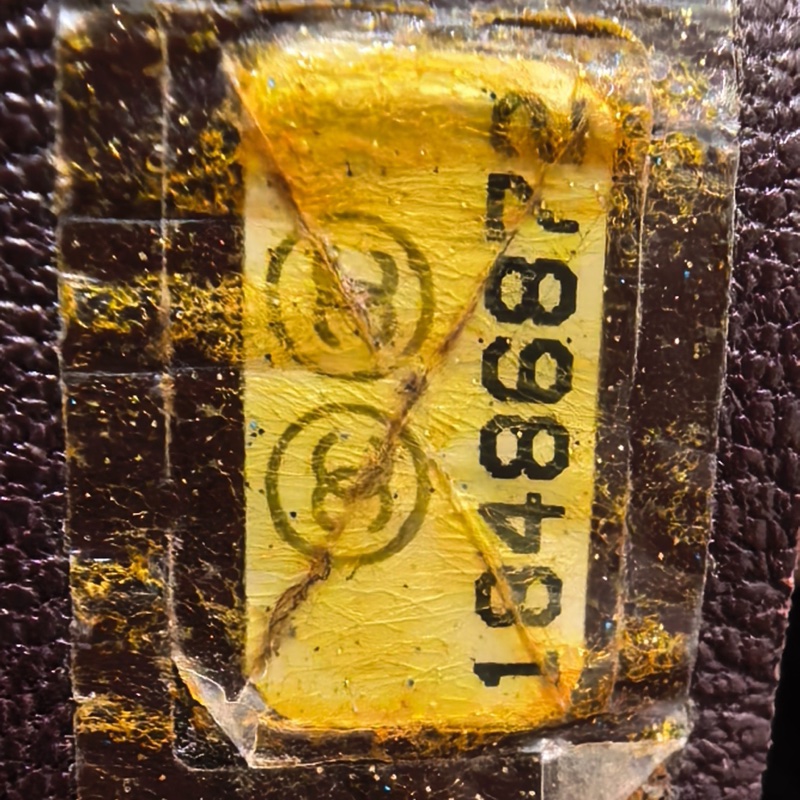 Chanel ·  經典黑金油蠟牛皮孟買鏈條包 中號 全網最低-18
