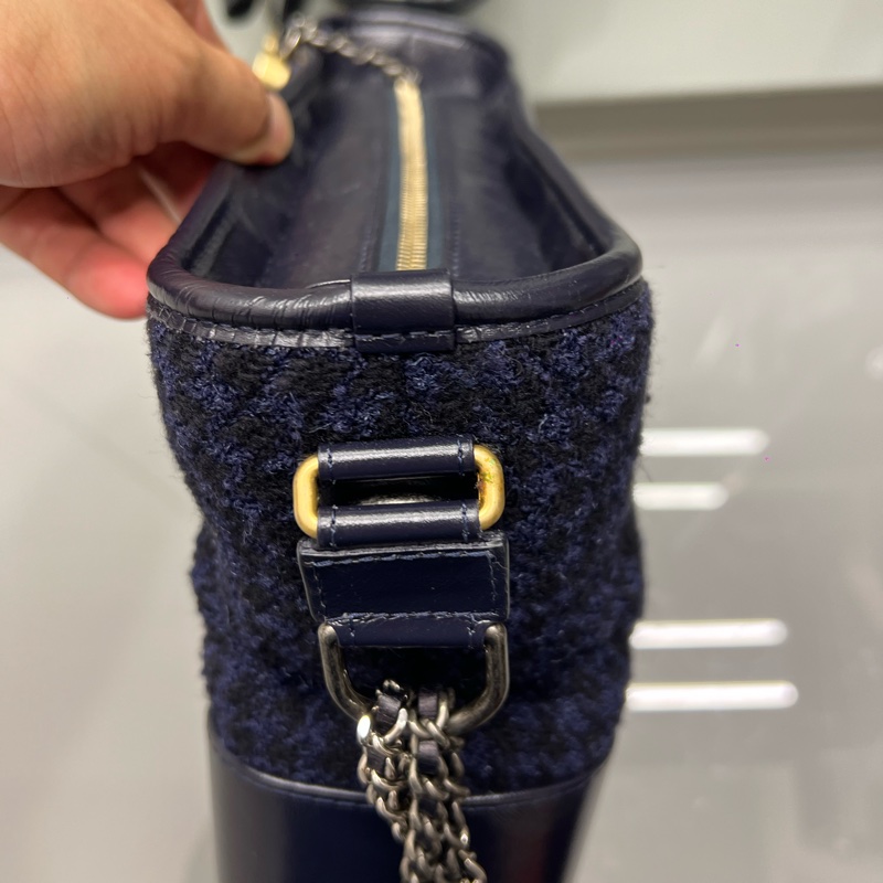 🤎CHANEL 香奈兒 深藍刺繡毛呢流浪包28 尺寸28/26/8-29