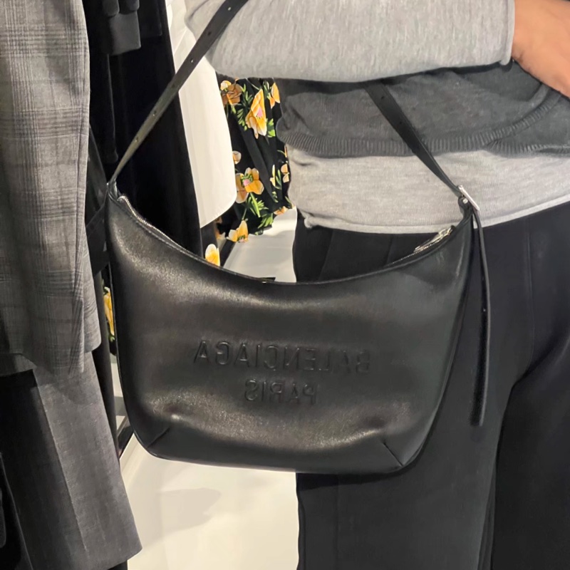 巴黎世家 Mary Kate Sling 肩背包 🔸專櫃新款 全新-1