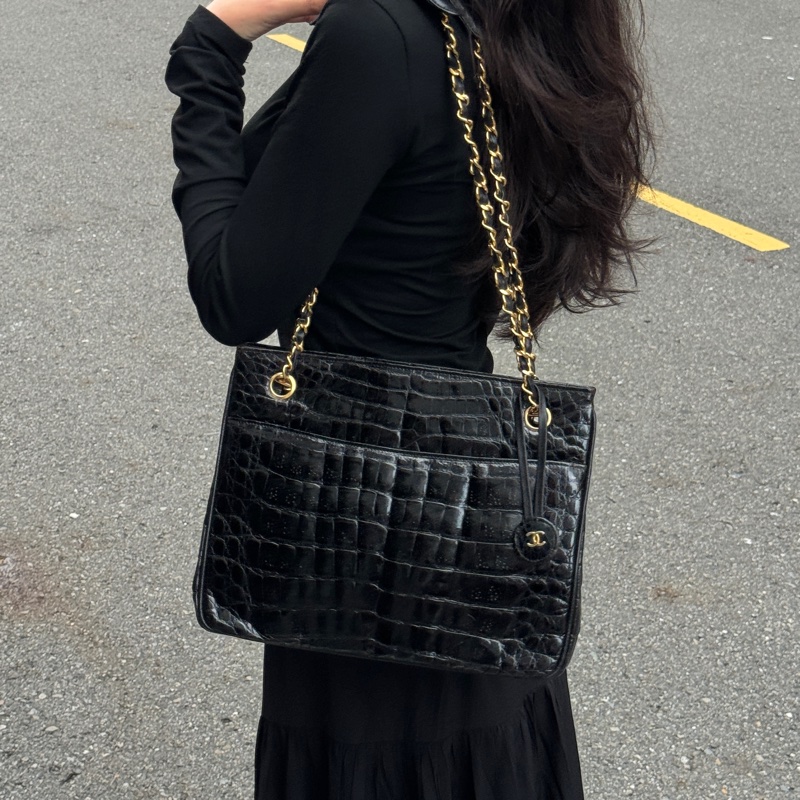 （稀世珍寶 真鱷魚皮🐊） Chanel 香奈兒 真鱷魚皮 黑金托特包 單肩包 肩背包-3