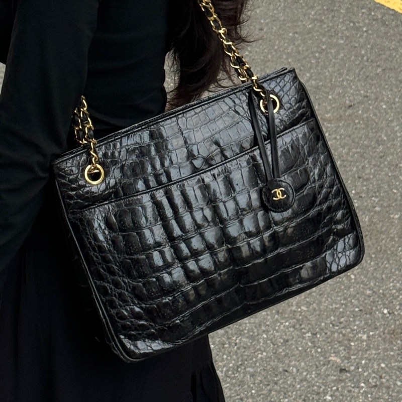 （稀世珍寶 真鱷魚皮🐊） Chanel 香奈兒 真鱷魚皮 黑金托特包 單肩包 肩背包-43