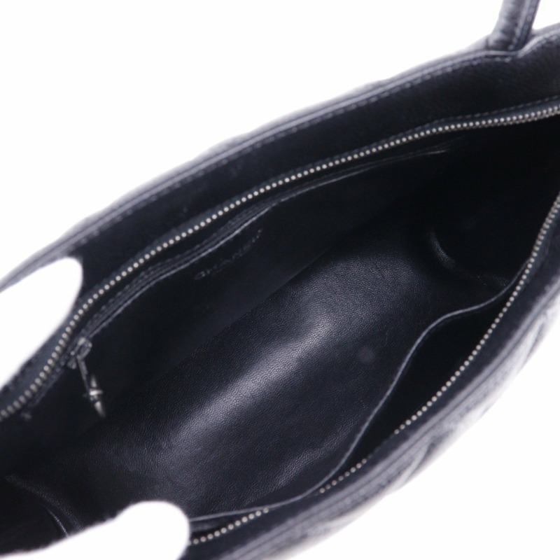 香奈兒 Reprint 手袋魚子醬皮黑色 A5 徽章女式-5