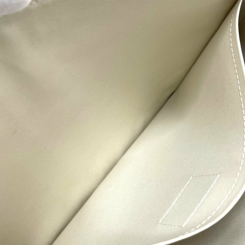 Louis Vuitton M67462 Taurillon ClemenceMonogram Bag Virgil Abloh 手拿包 白色 白色-6
