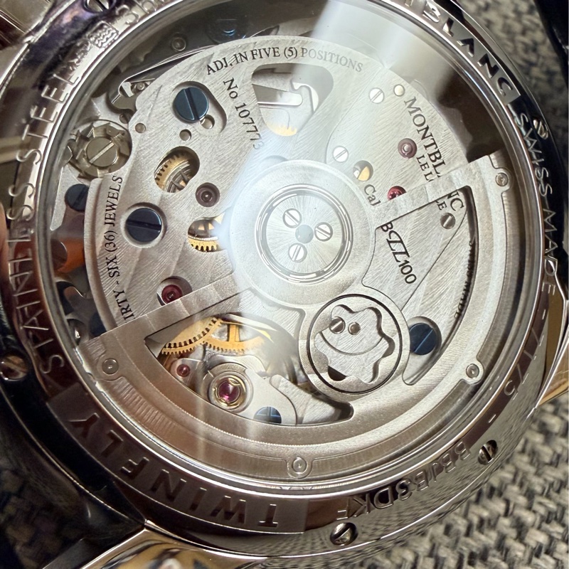 真品 Montblanc萬寶龍TwinFly + GMT MB LL100自製機械機芯複雜功能腕錶-22