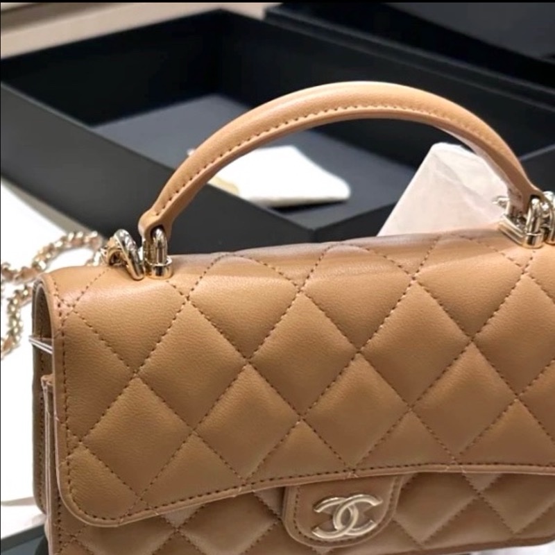 Chanel 太妃糖奶茶色 手柄 mini cf handle woc 手機包-2