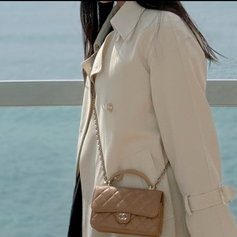 Chanel 太妃糖奶茶色 手柄 mini cf handle woc 手機包-4