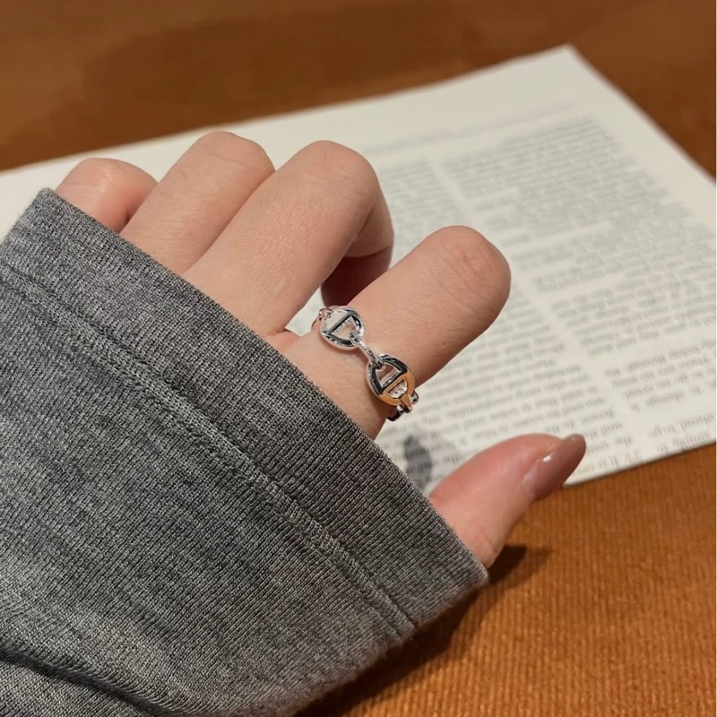 全新專櫃正品附購證影本✨愛馬仕Hermès 豬鼻戒指純銀/50號-8