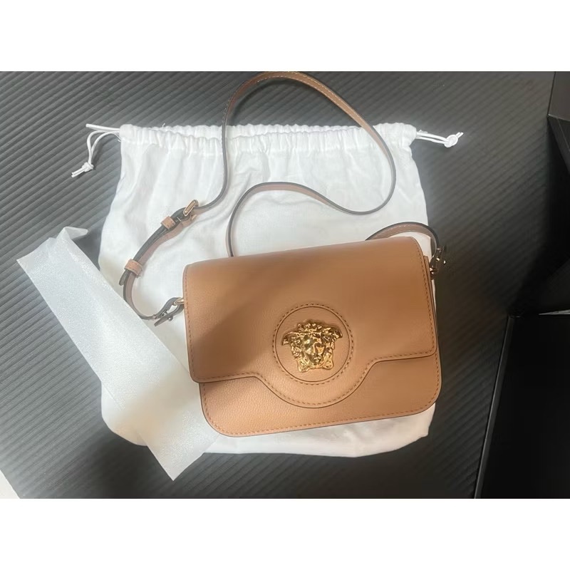 ［全新］VERSACE凡賽斯 女王頭 斜背包-6