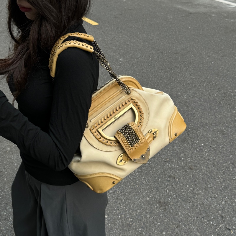 (限量款⚠️) Dior 迪奧 秀場限量款 單肩包+腋下包-1