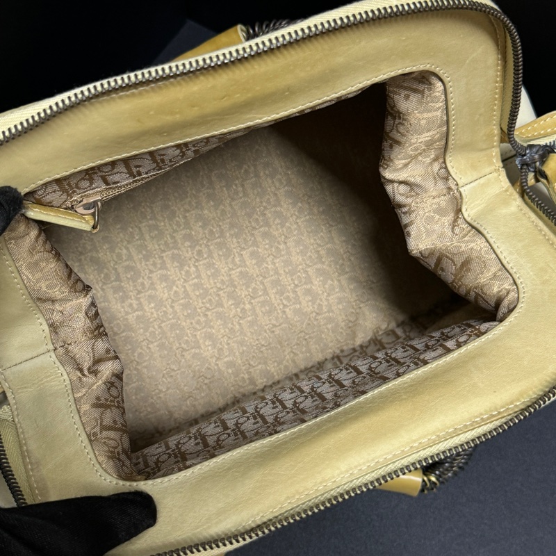 (限量款⚠️) Dior 迪奧 秀場限量款 單肩包+腋下包-14