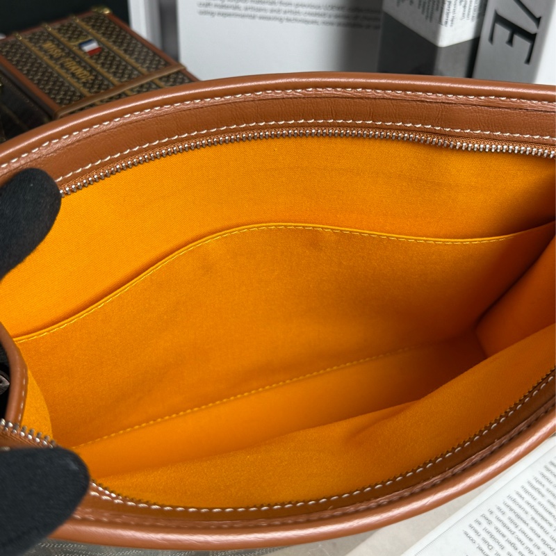 Goyard Jouvance MM 手拿包-14