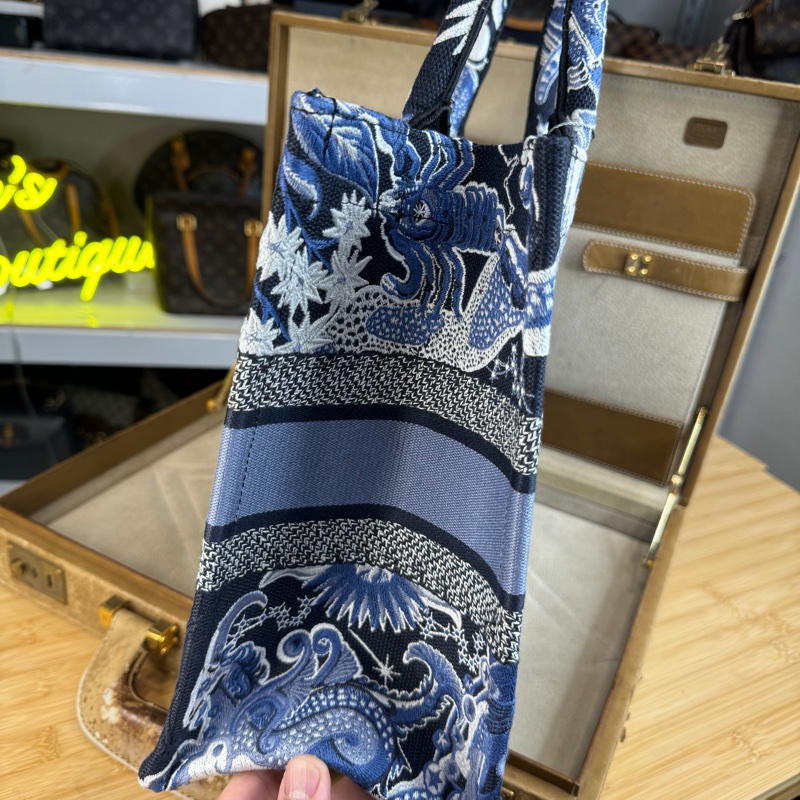 DIOR 藍白星座Book Tote中款托特包🩵💙狀態超好-7