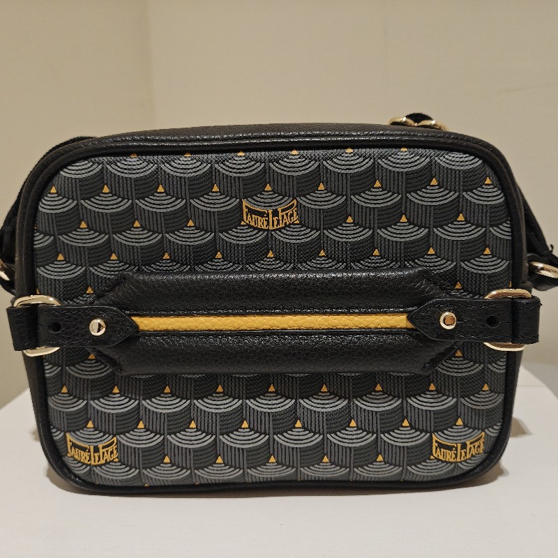 自售真品 FAURE LE PAGE 灰黑色  Hands on 17 相機包 手拿包 GOYARD CHANEL 推薦-5