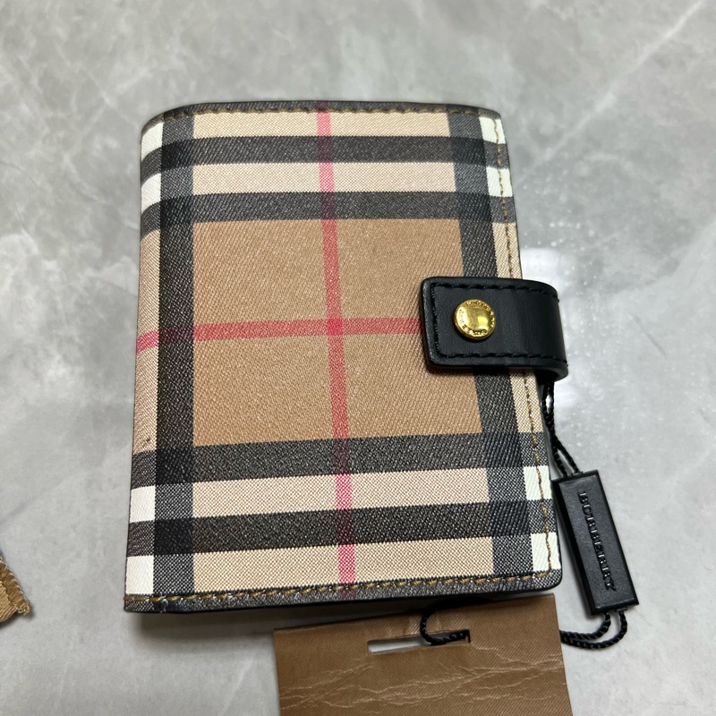 🔥🔥🔥保證真品Burberry 經典格紋短夾-6