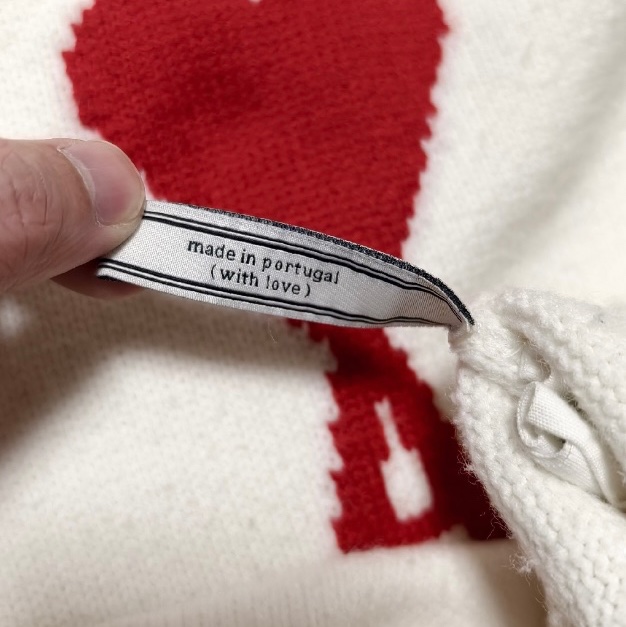 兩件Ami Paris 大愛心毛衣-3