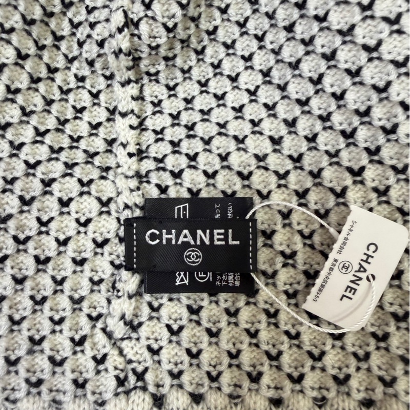 Chanel 24A 毛帽 售出-3