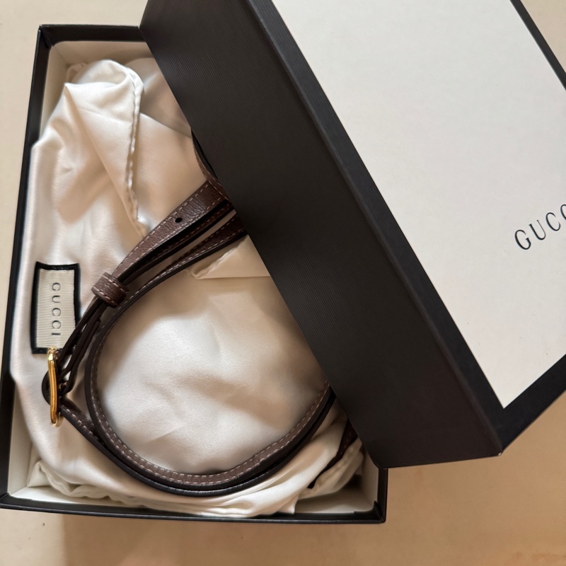 GUCCI橢圓 雙G斜背包/咖牛皮邊 古金雙G中間綠紅斜背包❤️不定時給優惠-23