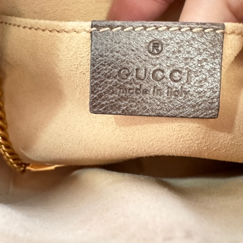 不定時會優惠❤️GUCCI橢圓 斜背包 包況很新 我最便宜❤️雙G斜背包/咖牛皮邊 古金雙G中間綠紅斜背包-16