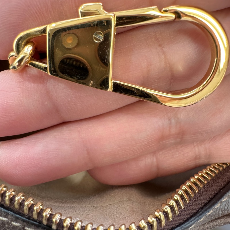 不定時會優惠❤️GUCCI橢圓 斜背包 包況很新 我最便宜❤️雙G斜背包/咖牛皮邊 古金雙G中間綠紅斜背包-23