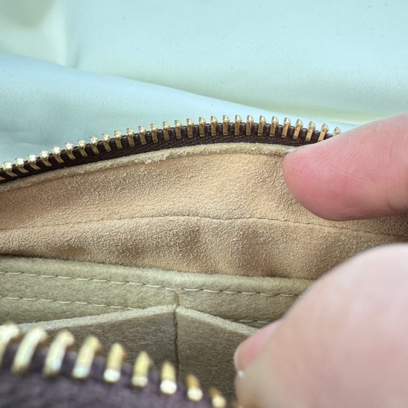 不定時會優惠❤️GUCCI橢圓 斜背包 包況很新 我最便宜❤️雙G斜背包/咖牛皮邊 古金雙G中間綠紅斜背包-19