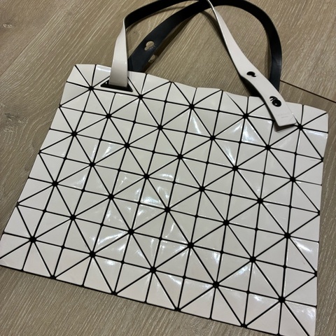 適合上班族，大小可放notebook