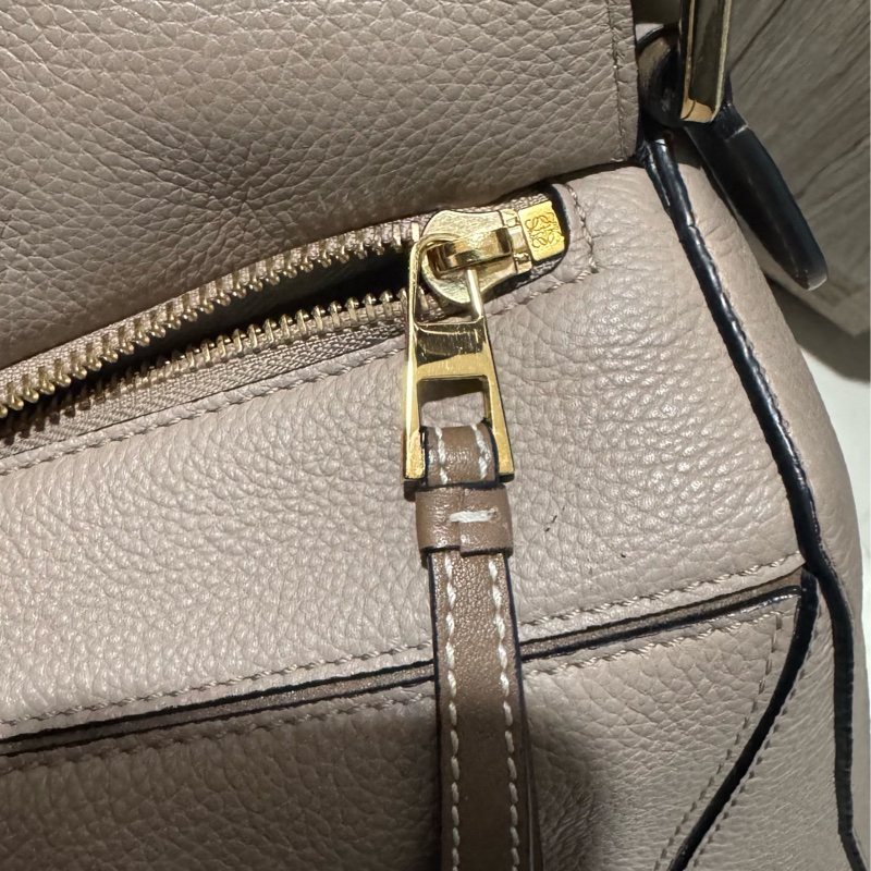 Loewe 沙色 小號puzzle-14