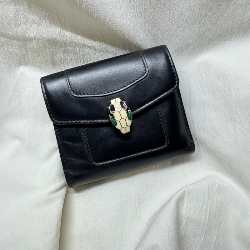 BVLGARI寶格麗珐瑯蛇頭三折短夾-18