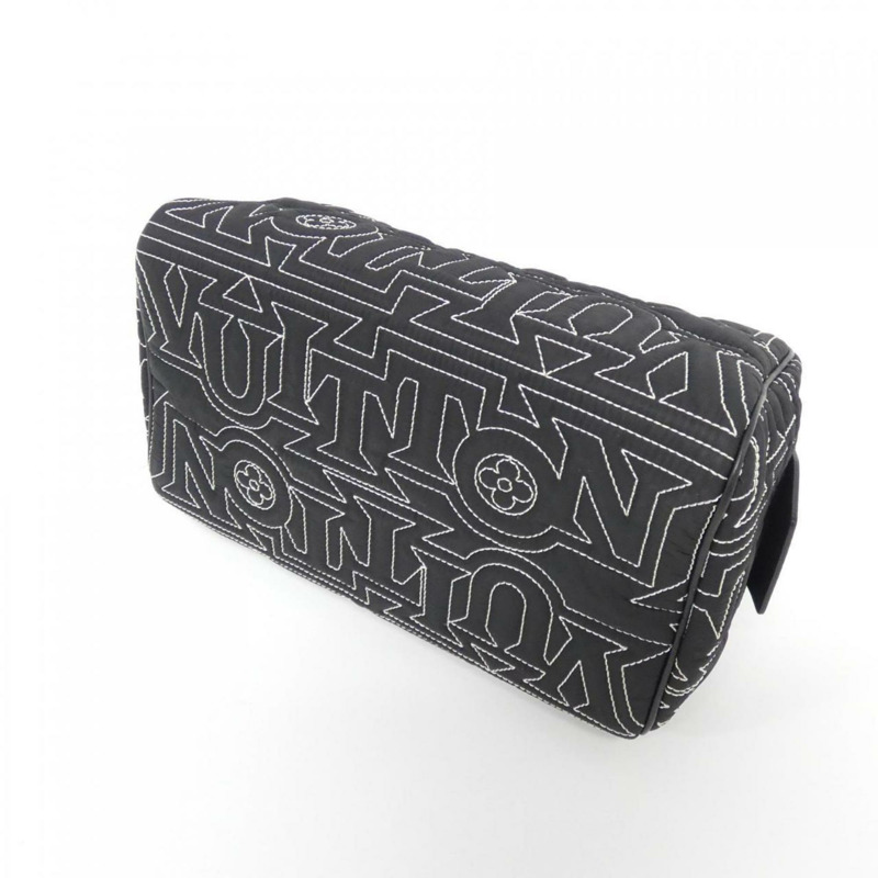 Louis Vuitton LV Snow Dopp Kit M21435 小包-2