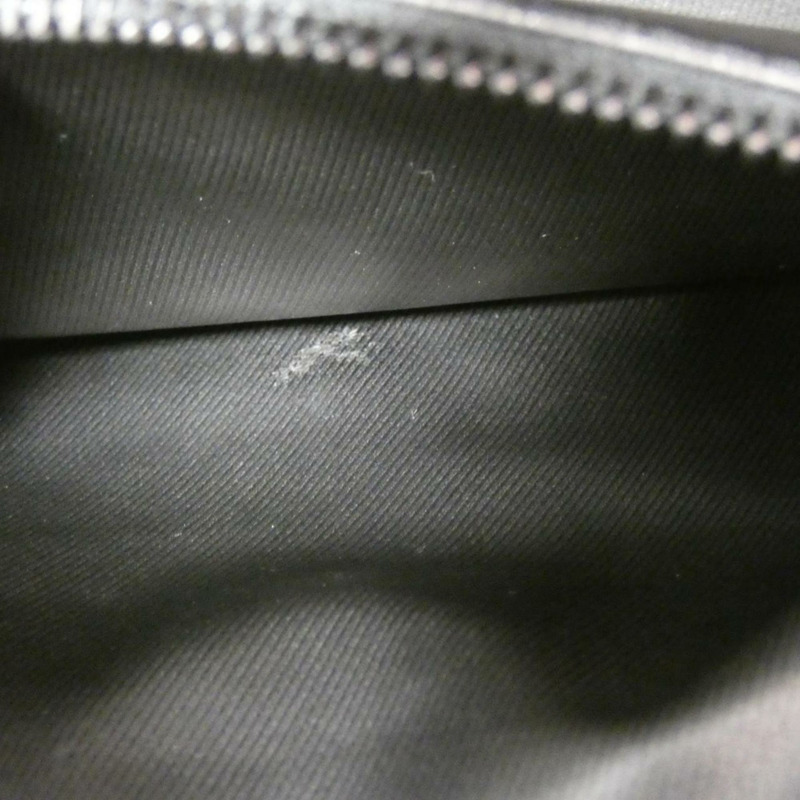 Louis Vuitton LV Snow Dopp Kit M21435 小包-7