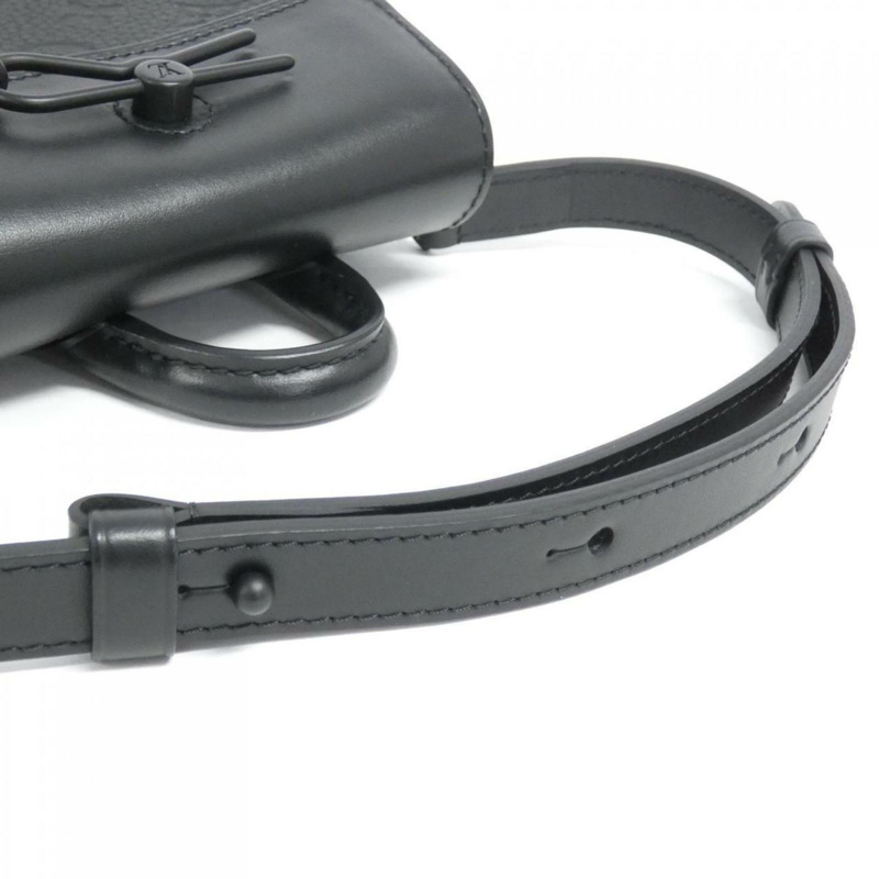 Louis Vuitton Taurillon Monogram Nano Steamer M82772 肩背包-6