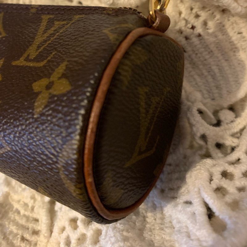 LOUIS VUITTON LV 路易威登 老花帆布圓筒化妝包 手拿包 小手袋包 小拿包-15