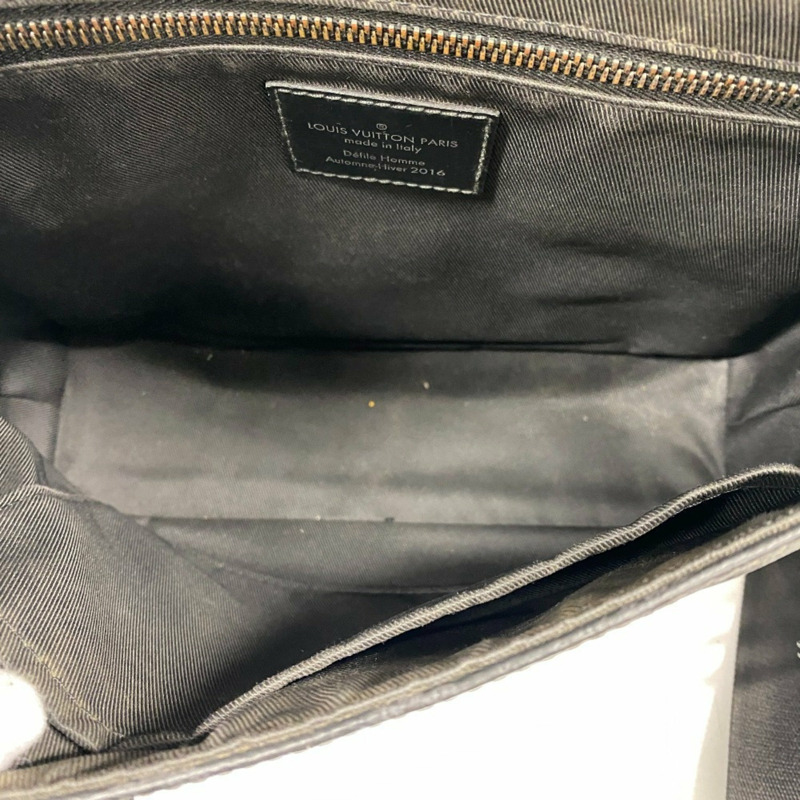 LOUIS VUITTON M40511 Voyage PM Monogram Eclipse 女士和男士單肩包,黑色-9