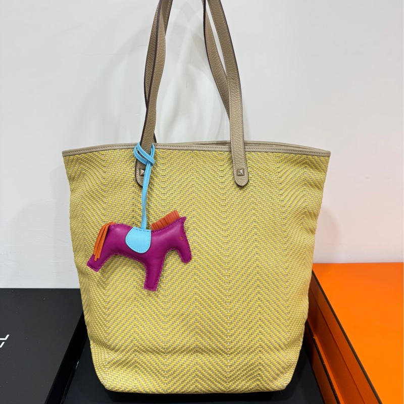 HERMES CHENNAI 草編 編織 菜籃子 竹編包 海攤包 托特包 購物包 手提包 肩背包 購物袋-0