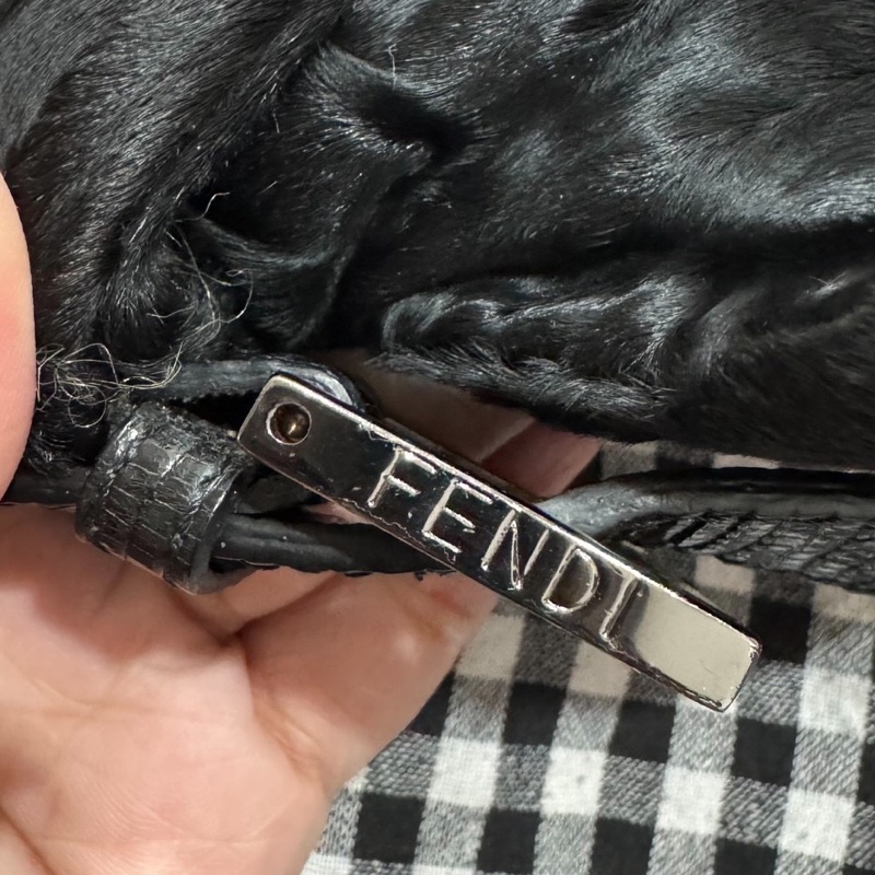 fendi vintage 黑色 馬毛 蜥蜴皮提把 黑色水鑽 法棍包 腋下包 肩背包 手提包 側背包-42