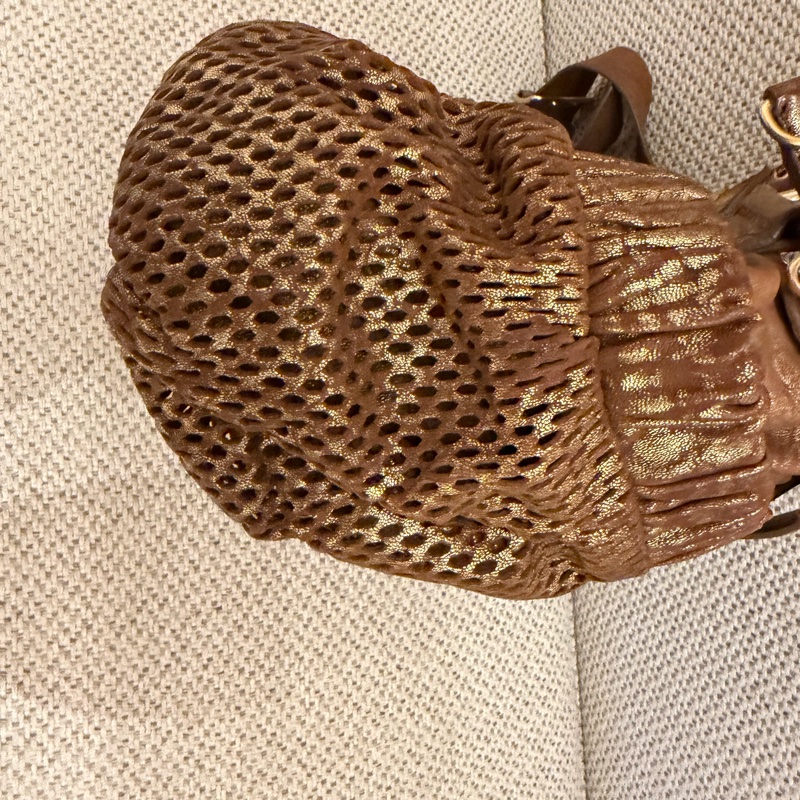 「JL精品代購」miu miu 稀有款 金色手提/肩背包-21