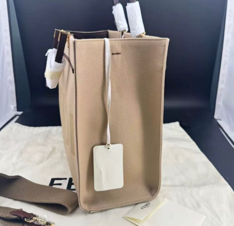FENDI 托特包 中號  全新-3