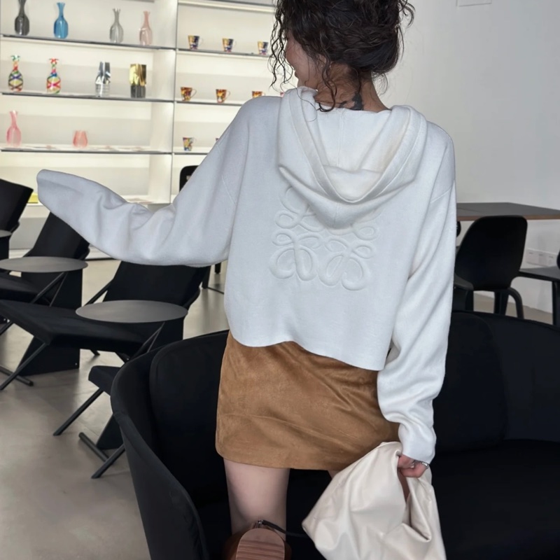 Loewe全新吊牌還在 楊冪同款 羊毛奶白色外套-3