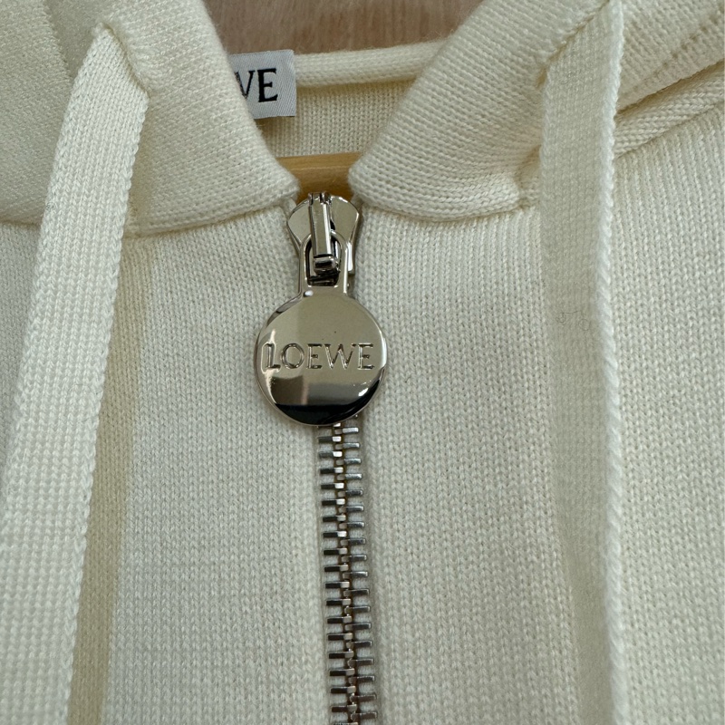 Loewe全新吊牌還在 楊冪同款 羊毛奶白色外套-14
