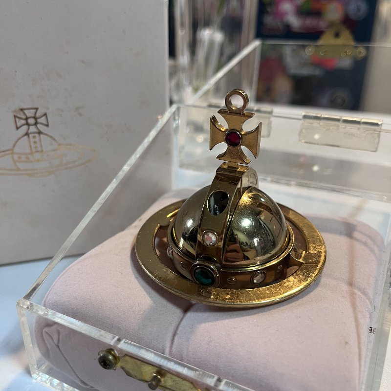 Vivienne Westwood 限量 3000 件 Orb 打火機項鍊 金色 帶盒 序號 日本二手-12