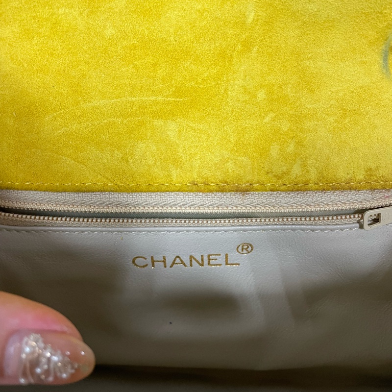 Chanel vintage 雕花手把mini handle 麂皮包 香奈兒-16