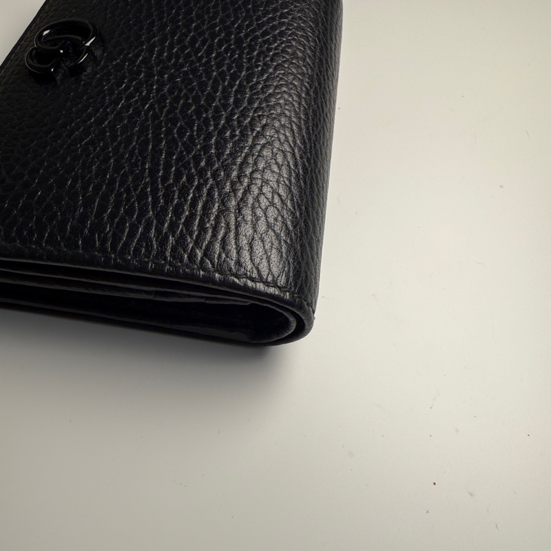 Gucci 456126黑色黑釦Logo 零錢袋對折短夾-10