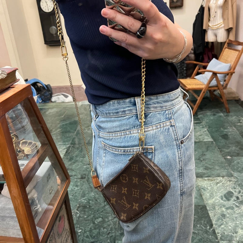 LV老花 mini小麻將包 M58009可以手提/腰包 加長鏈可以肩背-7