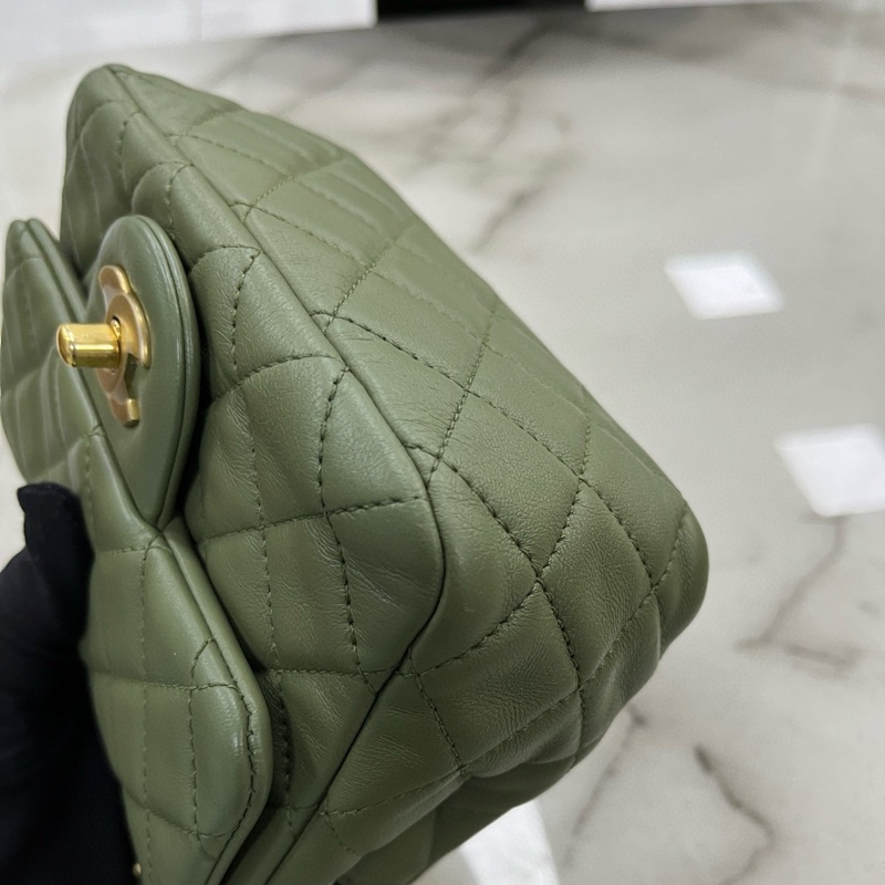 Chanel 金球方胖子-16