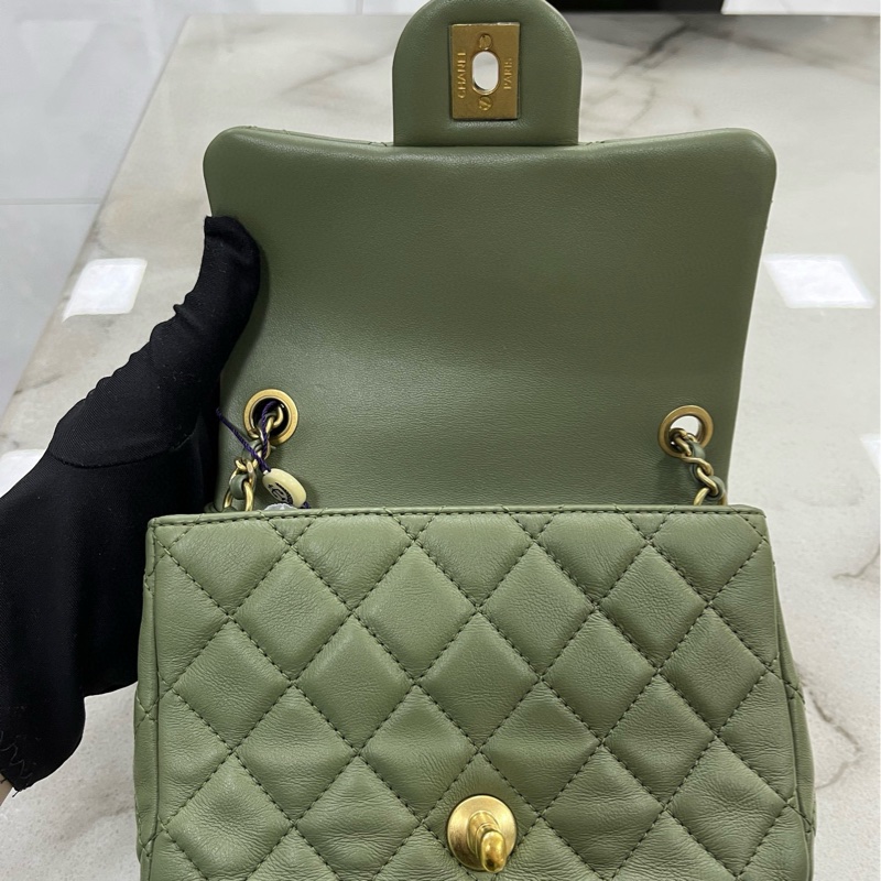 Chanel 金球方胖子-23