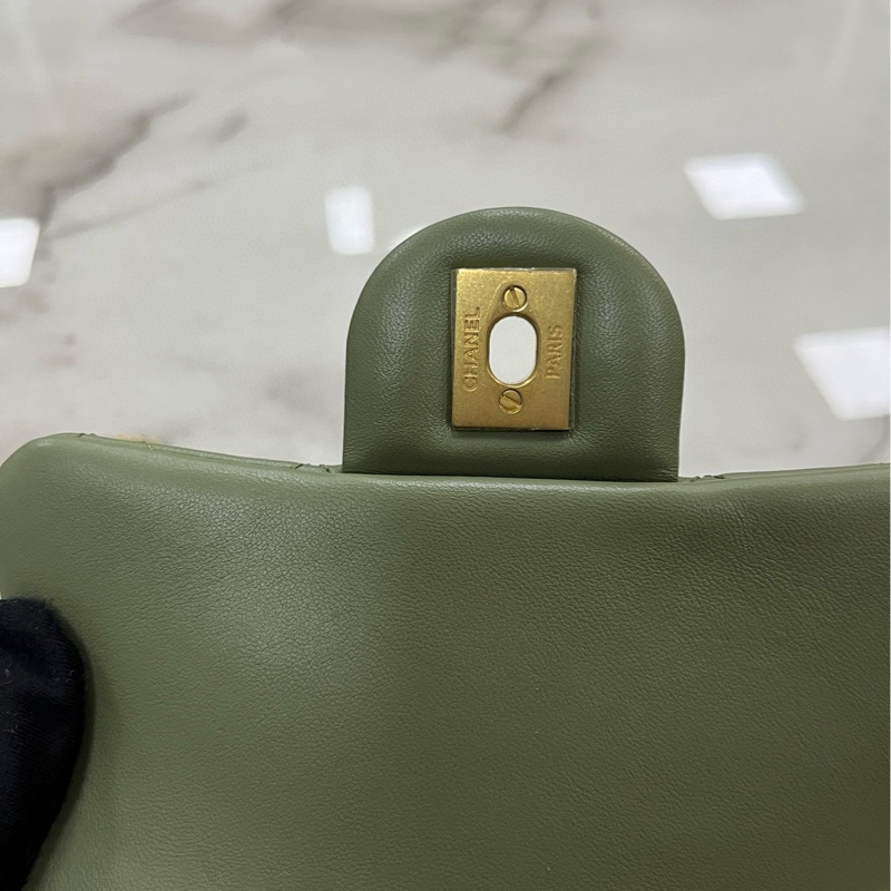 Chanel 金球方胖子-24