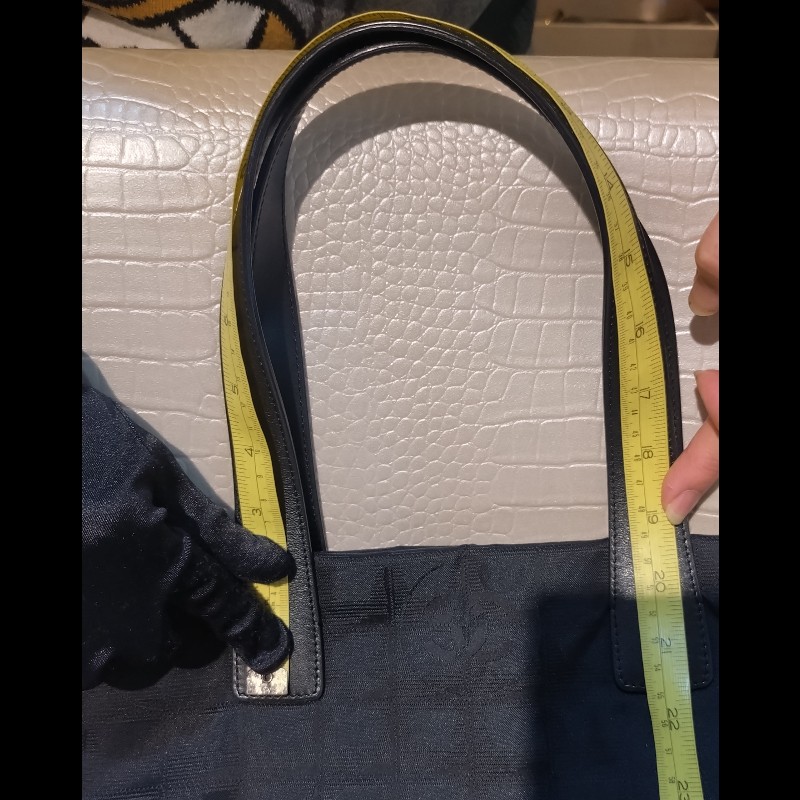 Chanel新旅行系列黑布tote-24